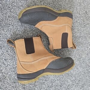 L.L. Bean Chelsea Duck Boots Women's 11 Brown  Pull On Work Mud Shoes